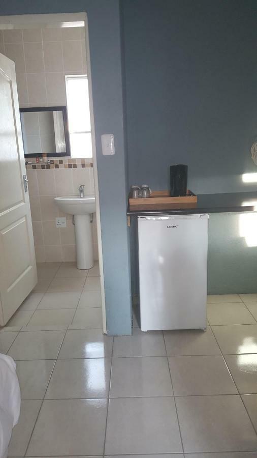 Silver Rest Guesthouse Mafikeng Kültér fotó